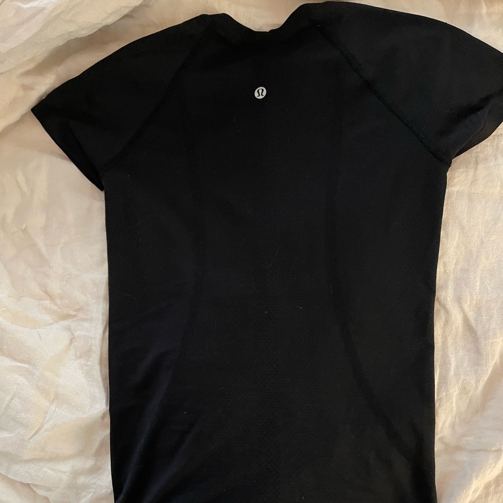 Lululemon short sleeve